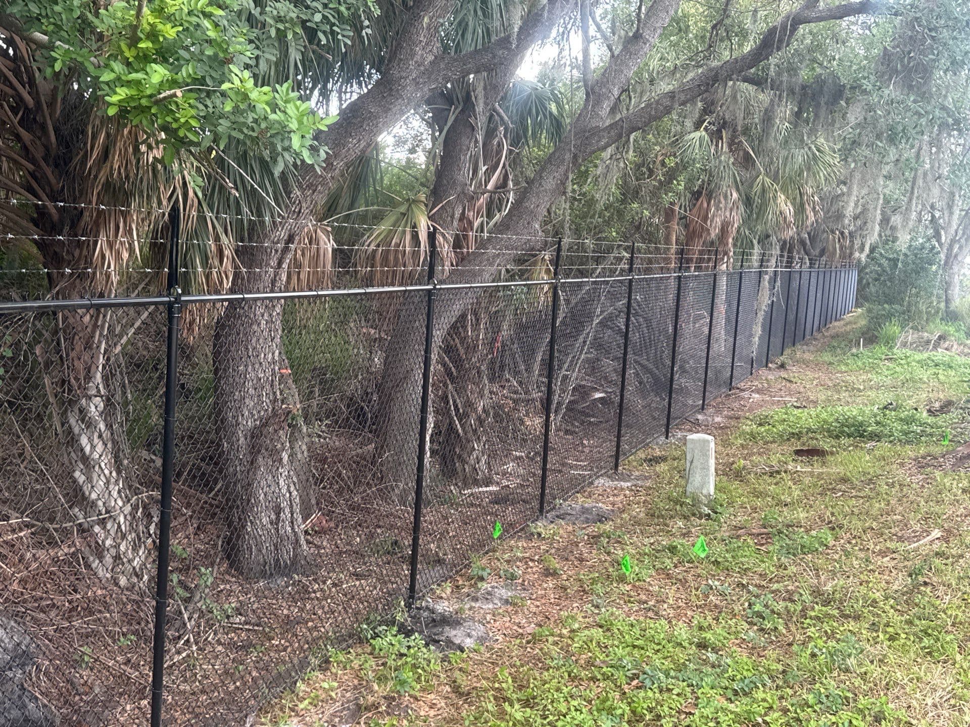 Chain link fence installation by ASAP Fence & Gates near STAR FARMS AT LAKEWOOD RANCH COMMUNITY ASSOCIATION, FL