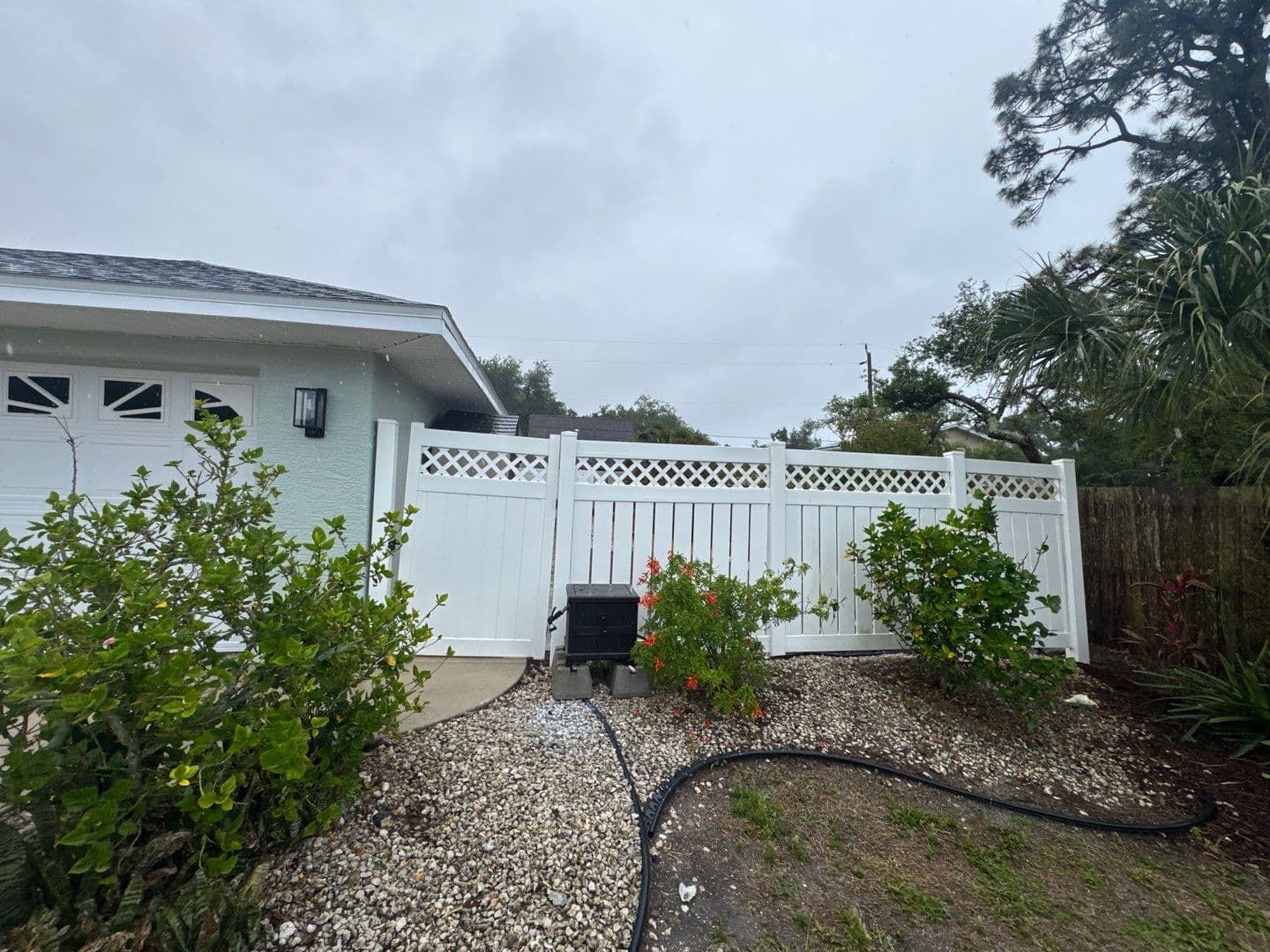 Vinyl fence installation by ASAP Fence & Gates near Tidewater Preserve, FL